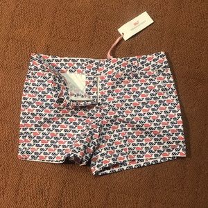 BRAND NEW never worn Vineyard Vines shorts